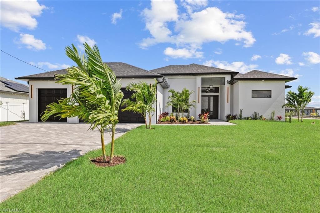 220 NE 6th ST CAPE CORAL, FL 33909