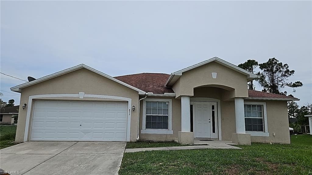 832 PALOMINO ST E LEHIGH ACRES, FL 33974