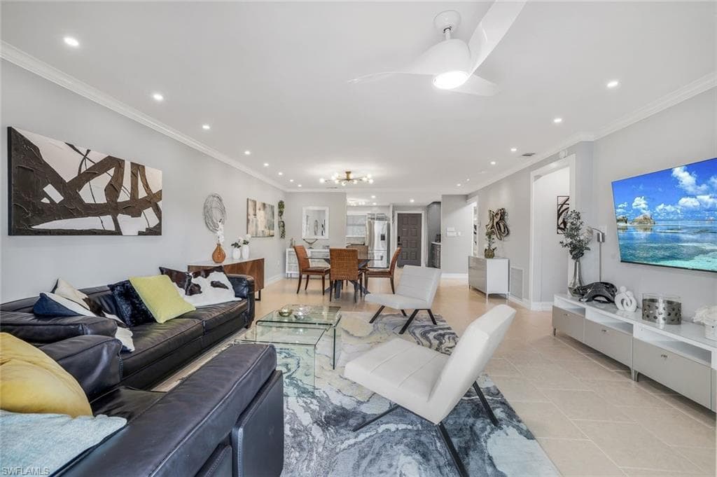 9395 Pennsylvania AVE 18 BONITA SPRINGS, FL 34135