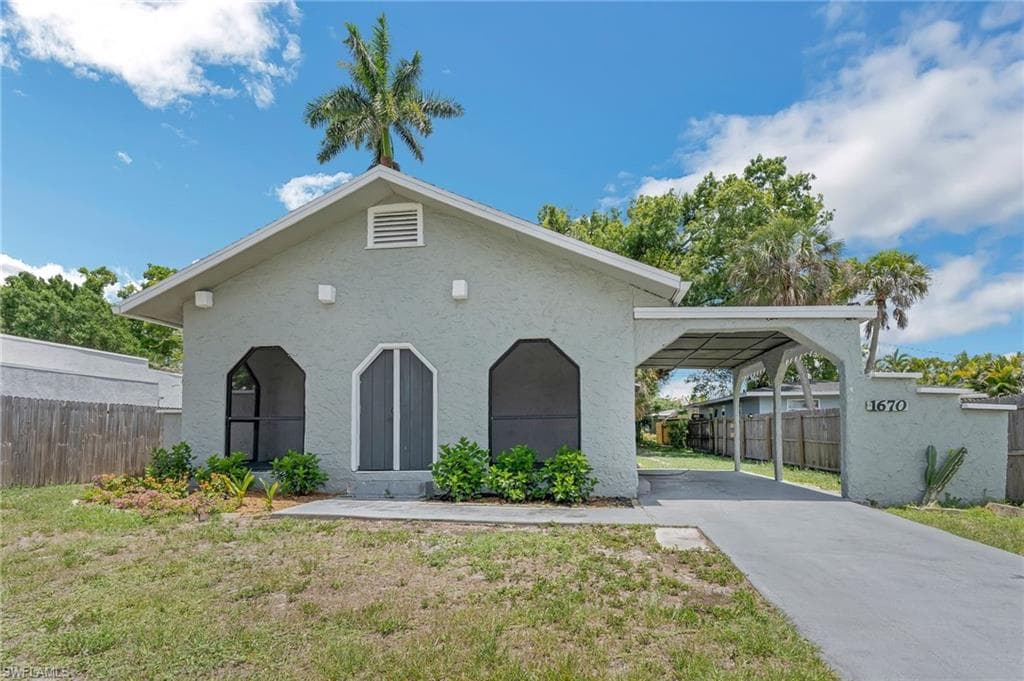 1670 Sunset PL FORT MYERS, FL 33901