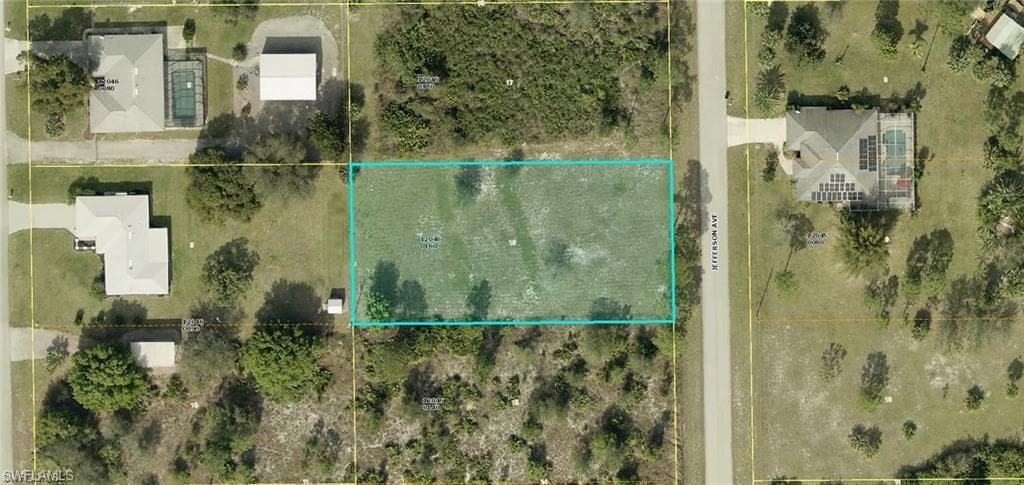 1107 JEFFERSON AVE LEHIGH ACRES, FL 33936