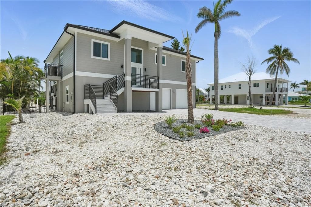 231 Flamingo ST FORT MYERS BEACH, FL 33931