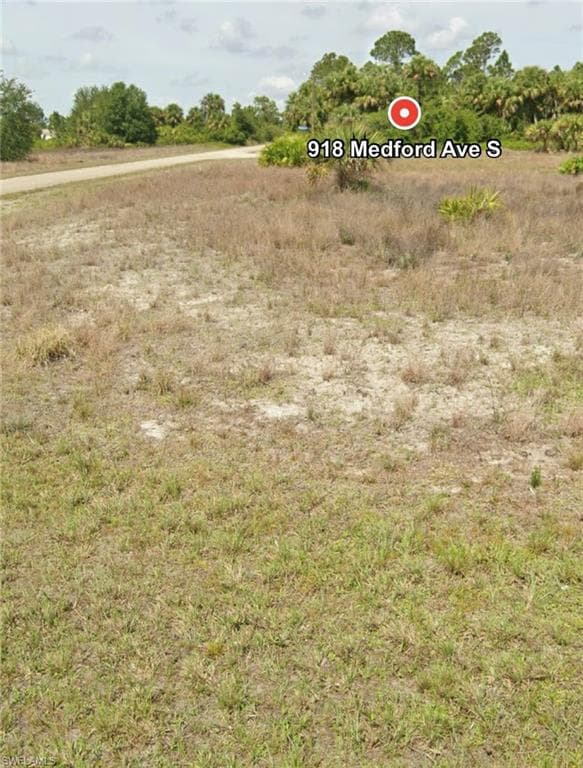 918 medford AVE S LEHIGH ACRES, FL 33974