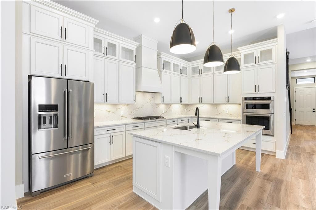 9557 Caymas TER NAPLES, FL 34114