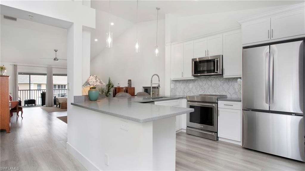9640 Victoria LN C308 NAPLES, FL 34109