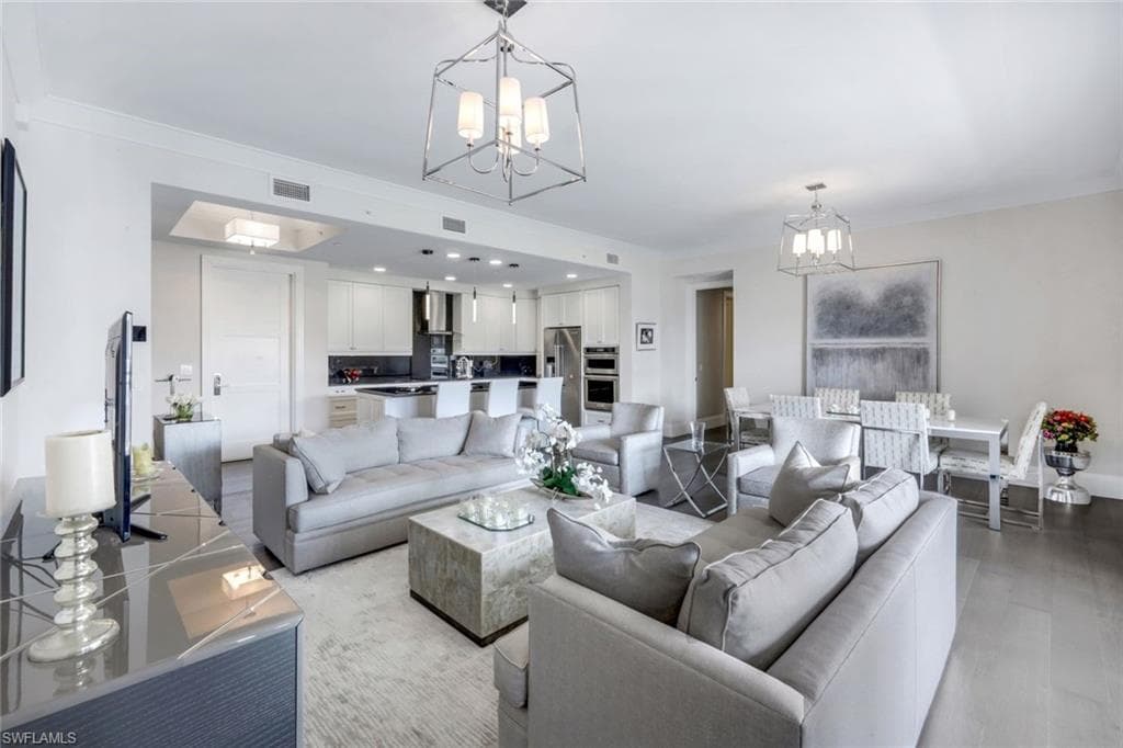 1035 3rd AVE S 508 NAPLES, FL 34102