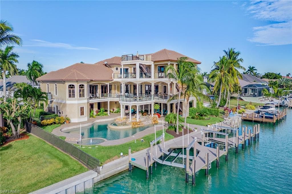 1547 Caxambas CT MARCO ISLAND, FL 34145
