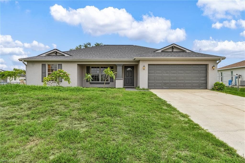1121 12th ST CAPE CORAL, FL 33909