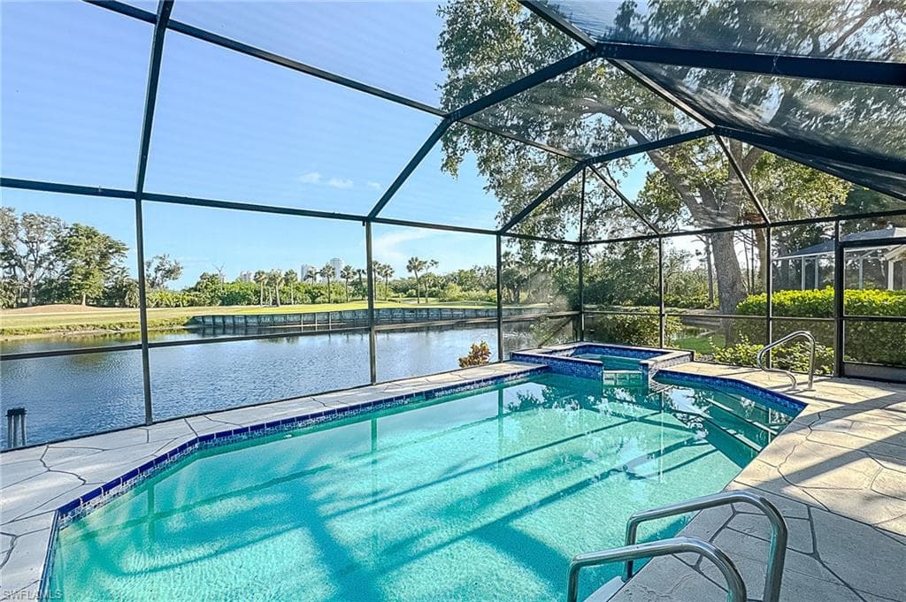 25151 Bay Cedar DR BONITA SPRINGS, FL 34134