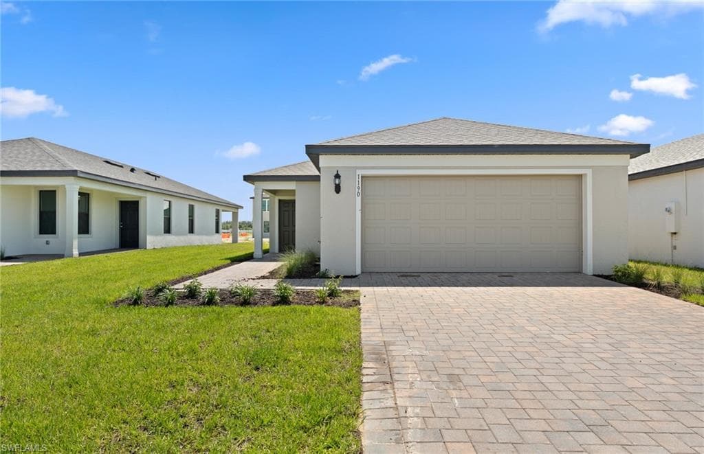 1198 Caloosa Cove DR LABELLE, FL 33935