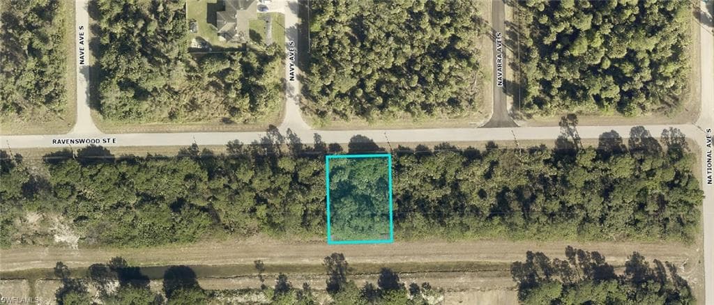 1140 Ravenswood ST E LEHIGH ACRES, FL 33974