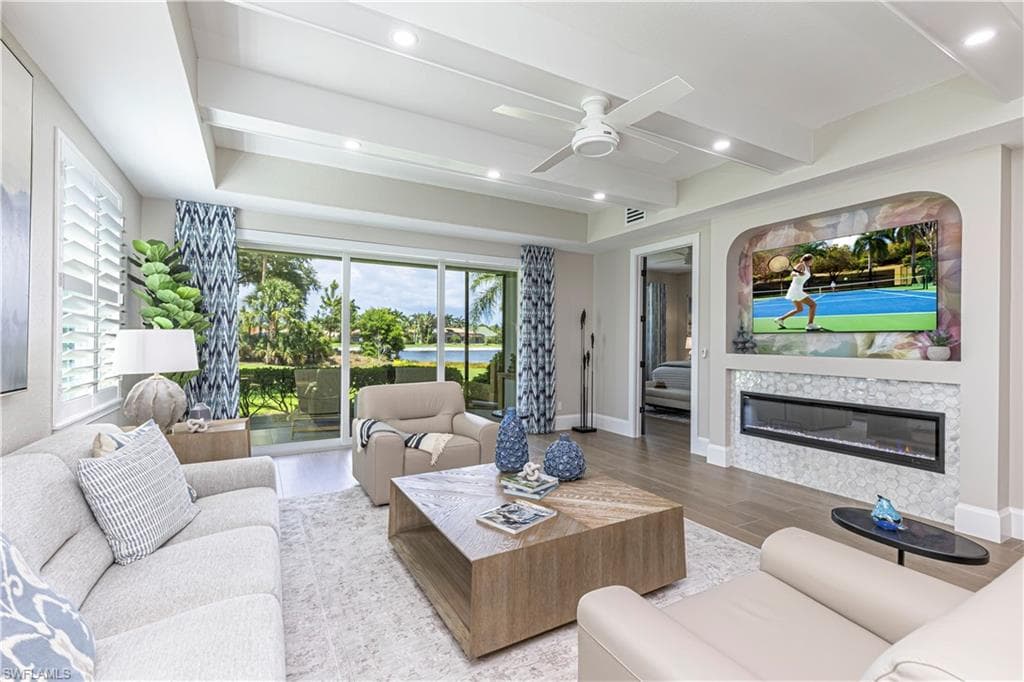 4940 Westchester CT 3701 NAPLES, FL 34105