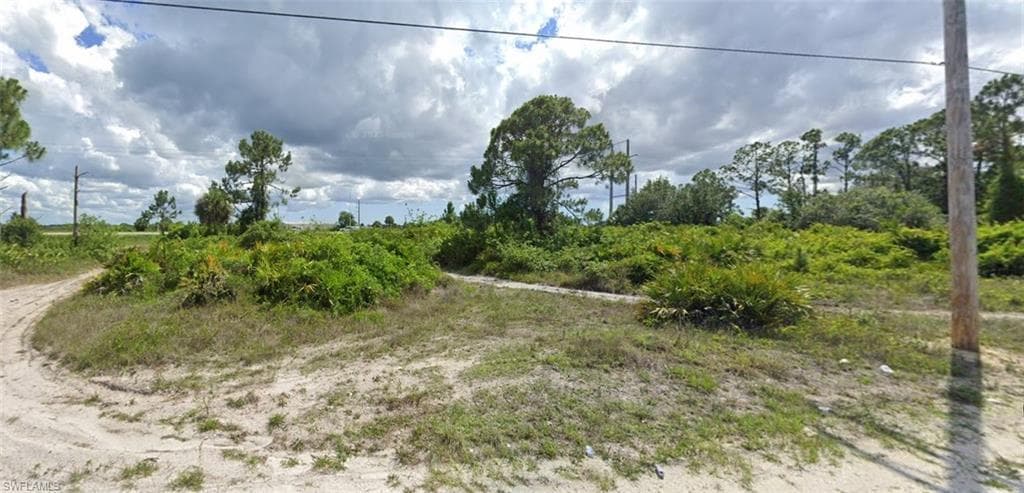 1712 Meadow RD LEHIGH ACRES, FL 33976