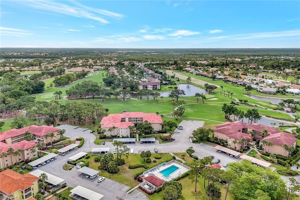 1051 Foxfire LN 309 NAPLES, FL 34104