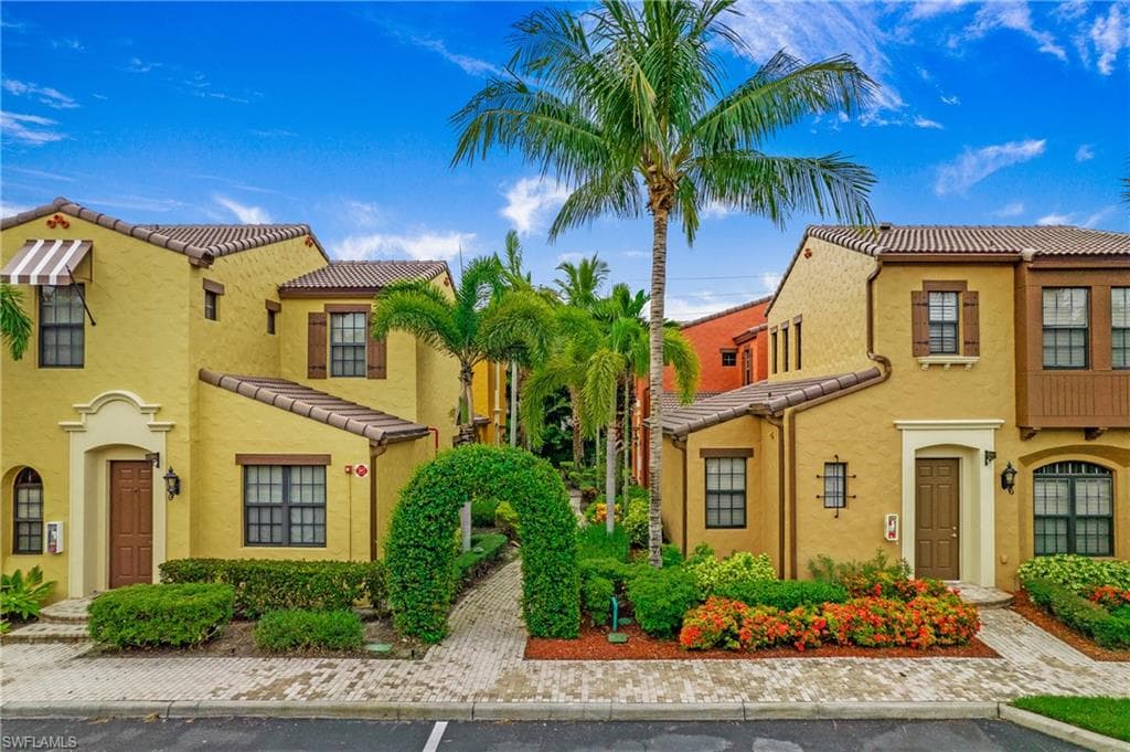 8978 MALIBU ST 1502 NAPLES, FL 34113