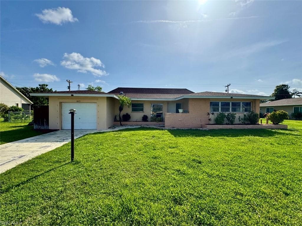 3829 SE 2nd AVE CAPE CORAL, FL 33904