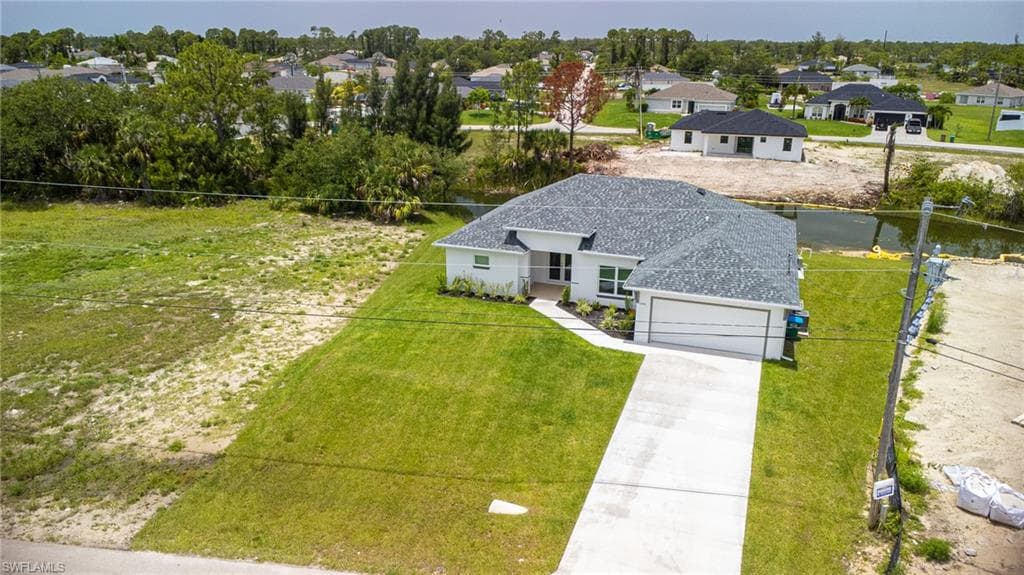3342 NE 13th PL CAPE CORAL, FL 33909