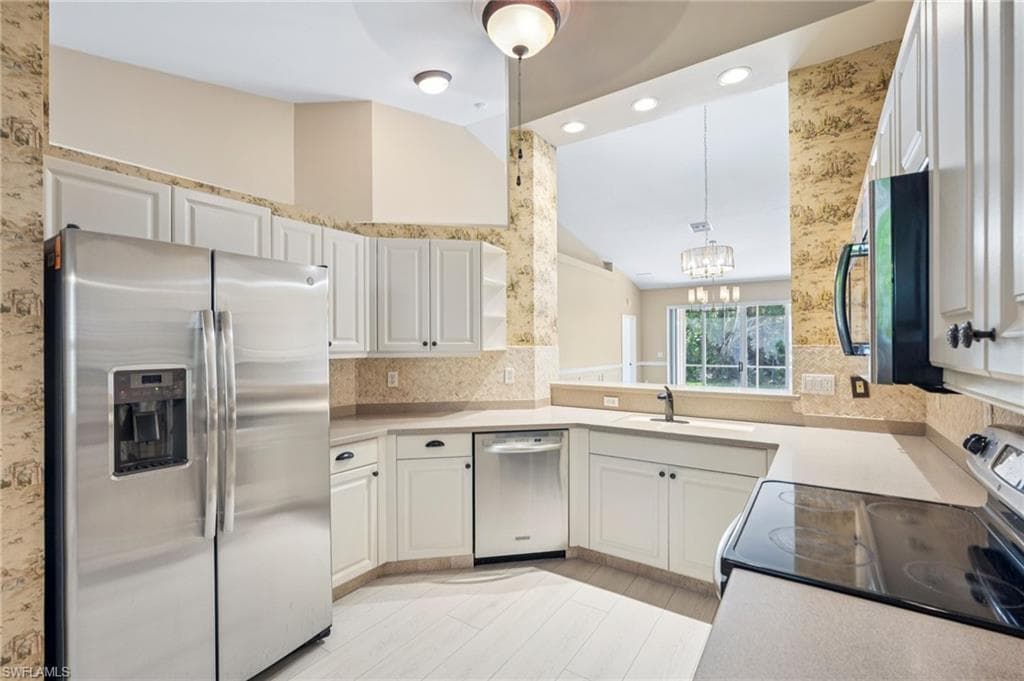 8088 Sanctuary DR 1 NAPLES, FL 34104