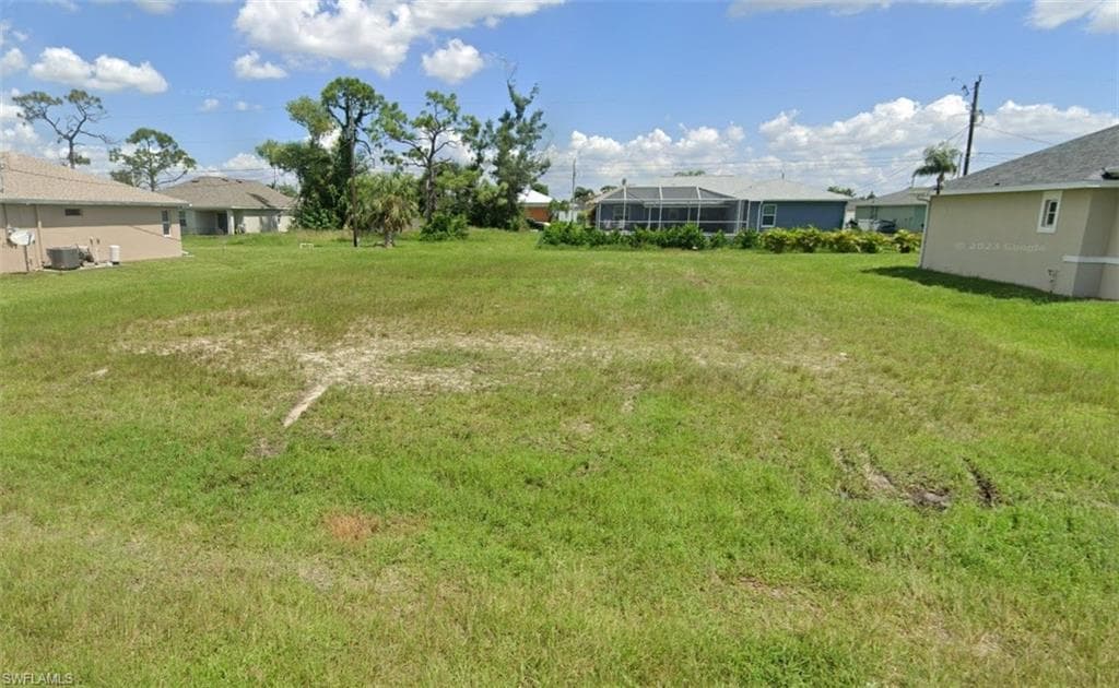2133 SW 20th AVE CAPE CORAL, FL 33991