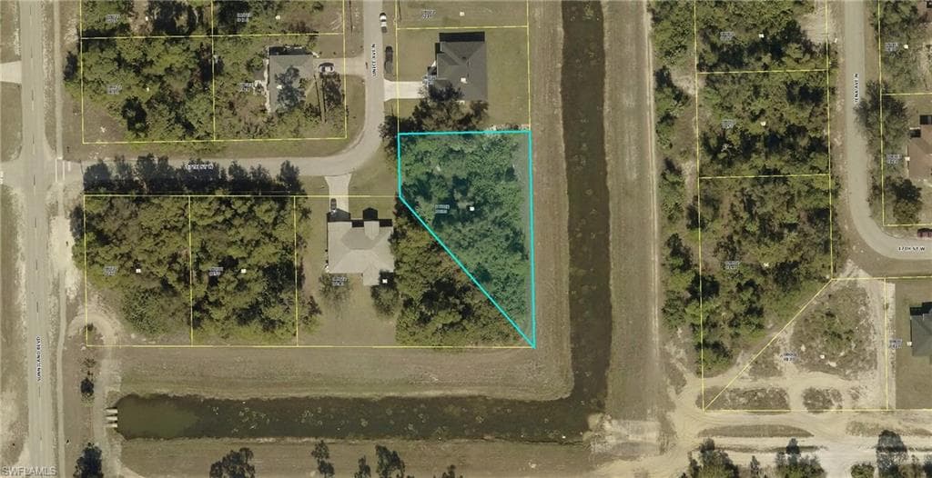 1700 Unice AVE N LEHIGH ACRES, FL 33971