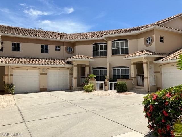 28060 Palmas Grandes LN 205 BONITA SPRINGS, FL 34135