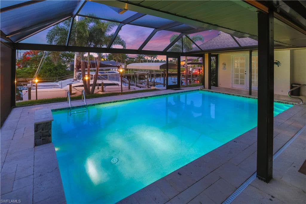 1528 SW 52nd LN CAPE CORAL, FL 33914
