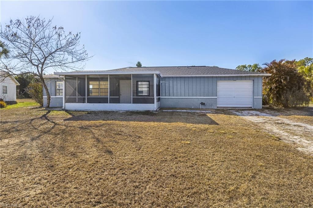 106 Stetson ST LEHIGH ACRES, FL 33936