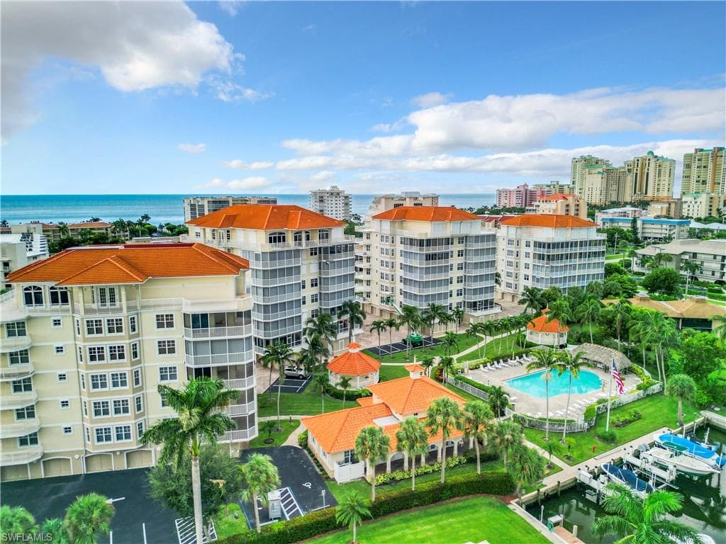 1131 Swallow AVE 3-202 MARCO ISLAND, FL 34145