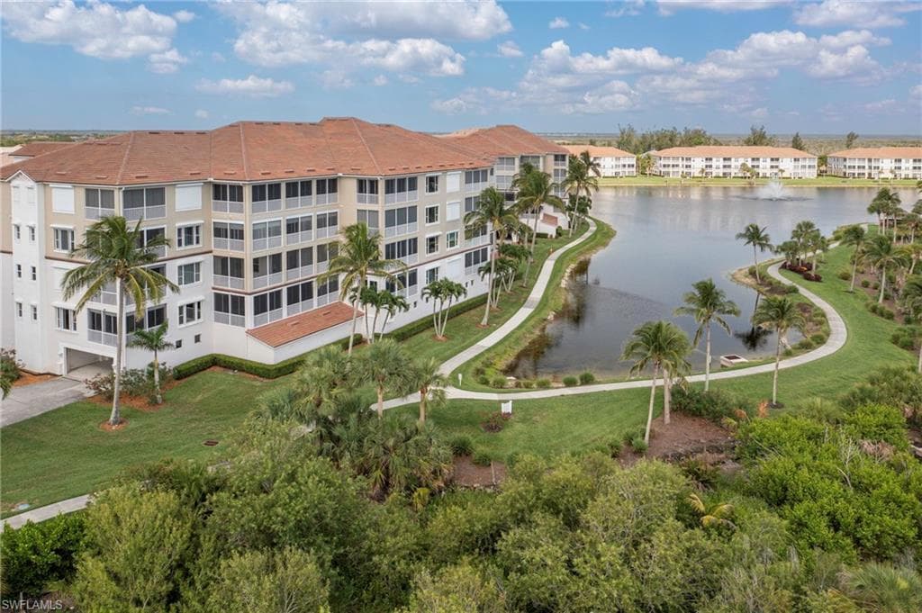 9121 Southmont CV 204 FORT MYERS, FL 33908