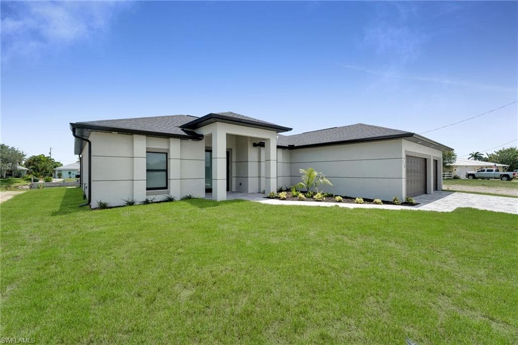 2110 NE 2nd ST CAPE CORAL, FL 33909