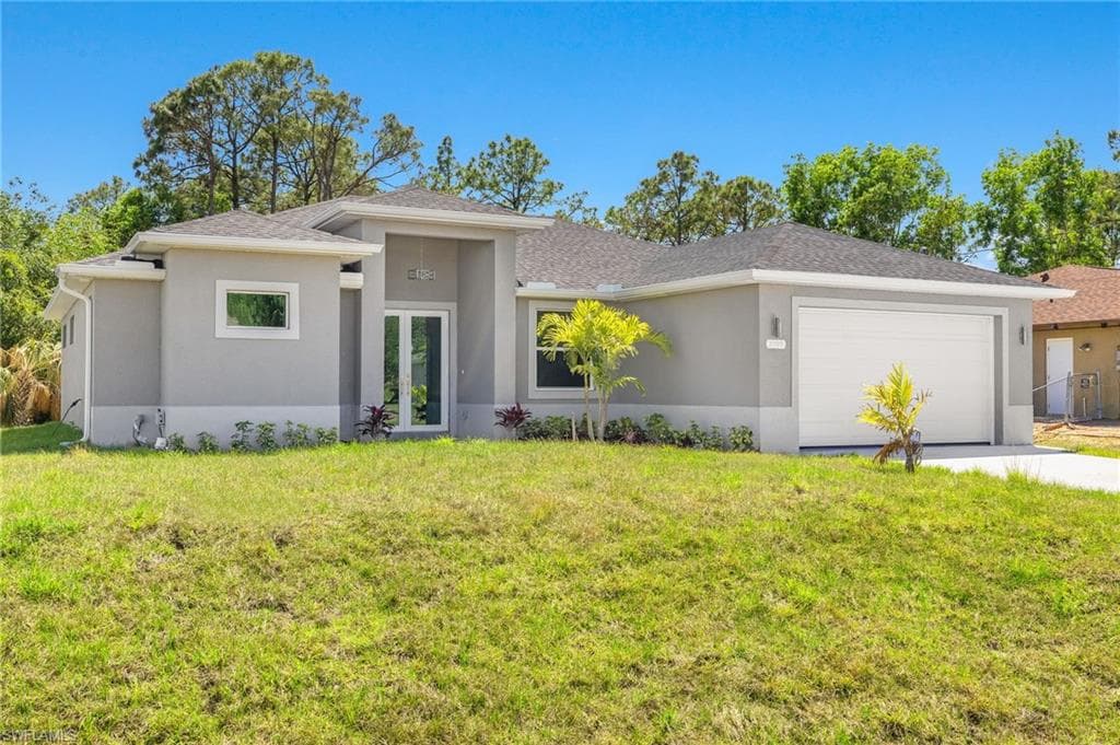 3719 15th ST W LEHIGH ACRES, FL 33971