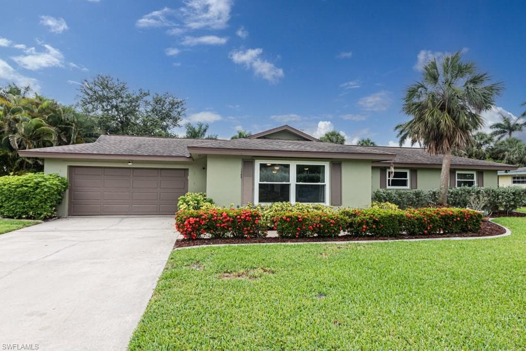 5033 Fairfield DR FORT MYERS, FL 33919