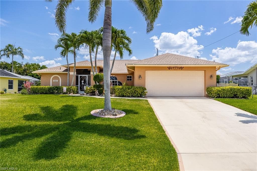2925 SW 10th PL CAPE CORAL, FL 33914