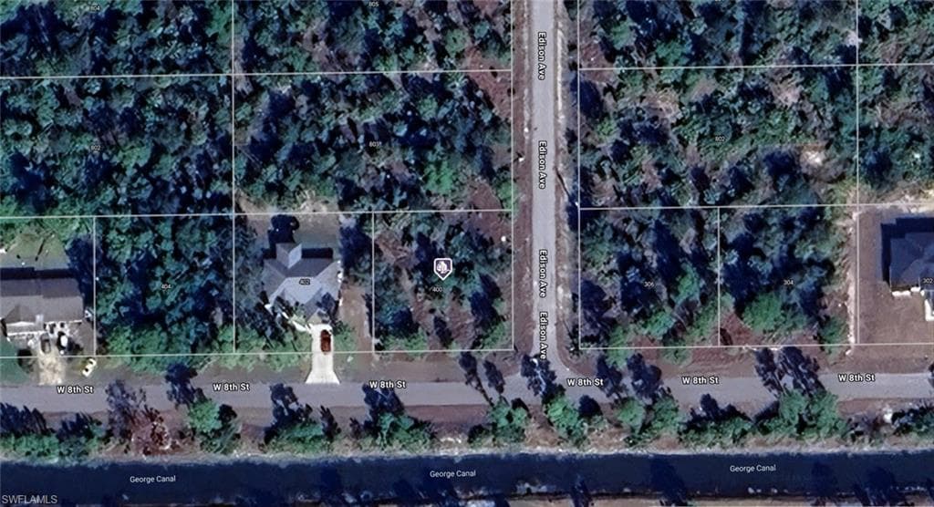 400 W 8th ST LEHIGH ACRES, FL 33972