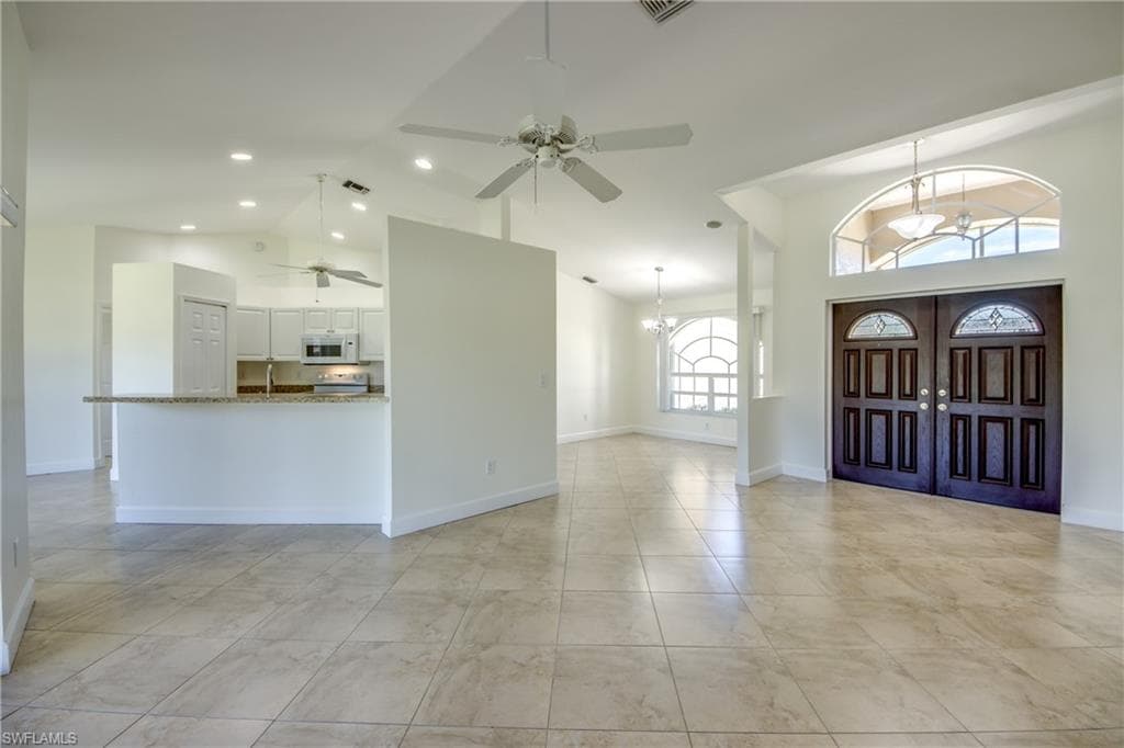 1101 SE 14th TER CAPE CORAL, FL 33990