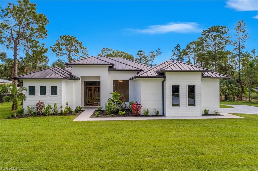 826 20TH ST SE NAPLES, FL 34117