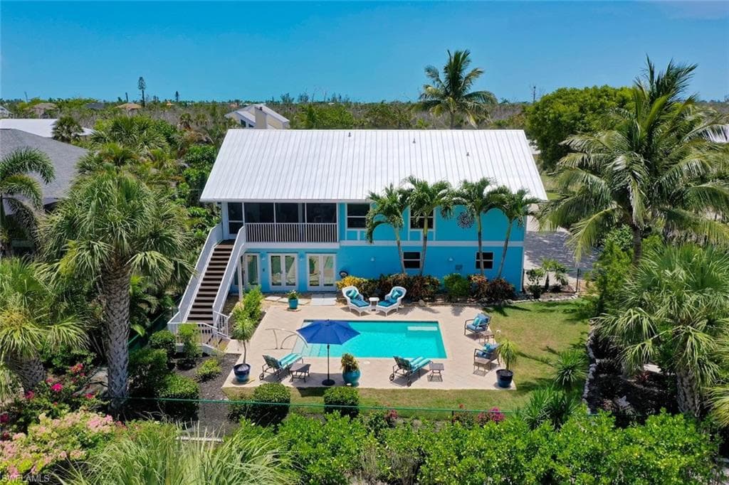 1043 Sand Castle RD SANIBEL, FL 33957