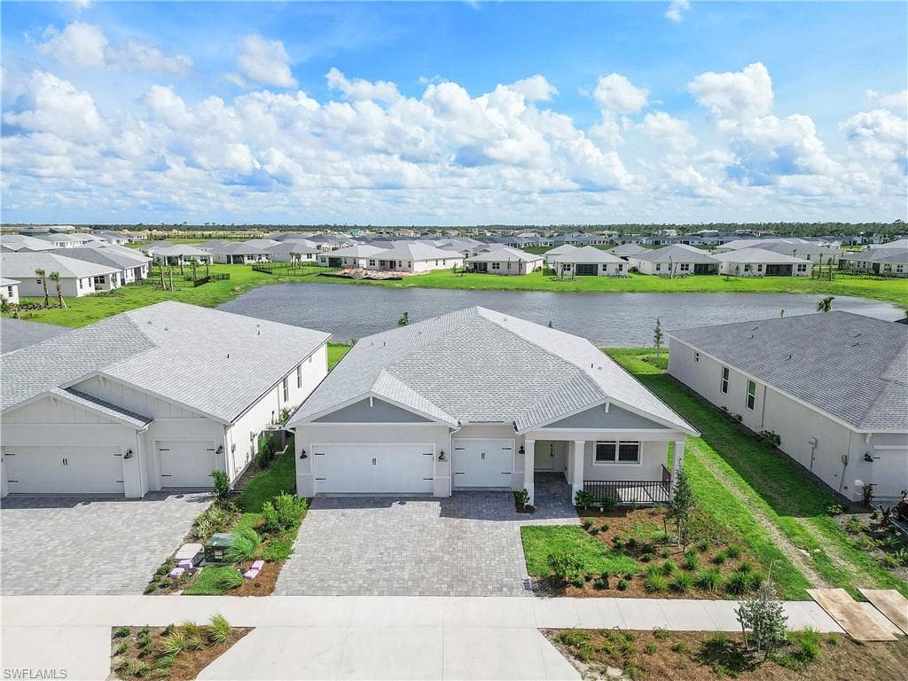 44300 Saddlewood CT Babcock Ranch, FL 33982