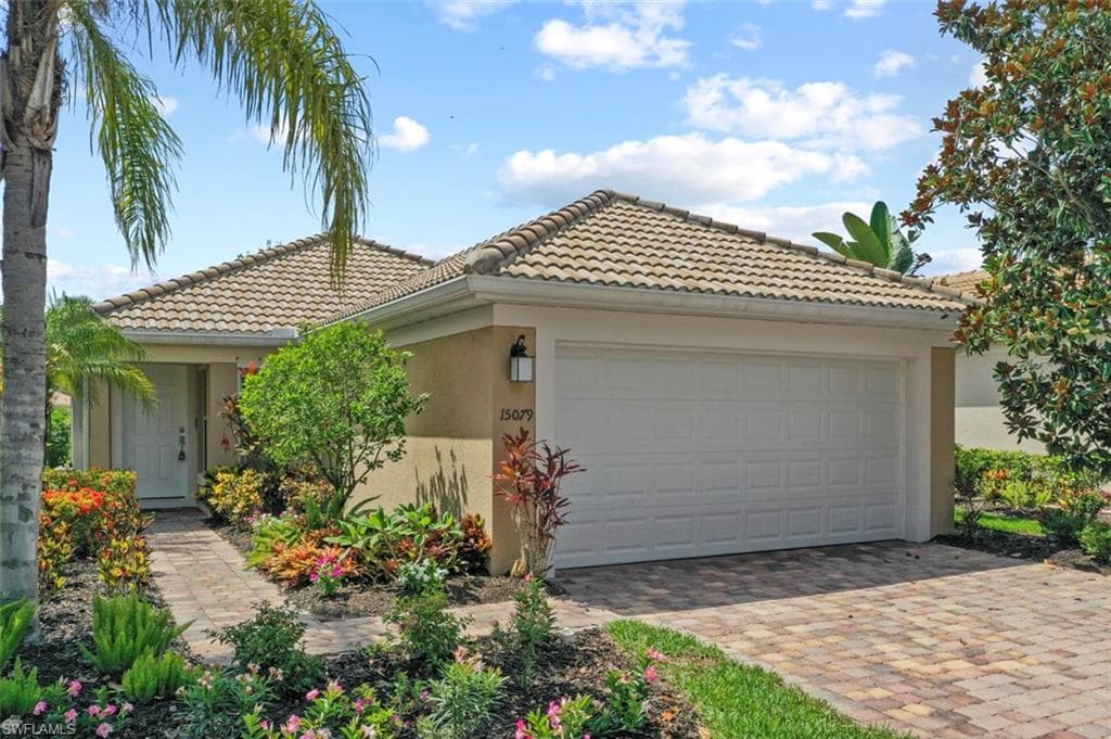 15079 Reef LN