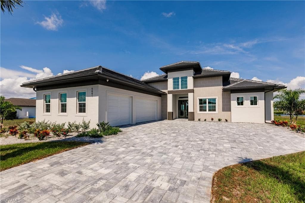 5061 Collingswood BLVD PORT CHARLOTTE, FL 33948