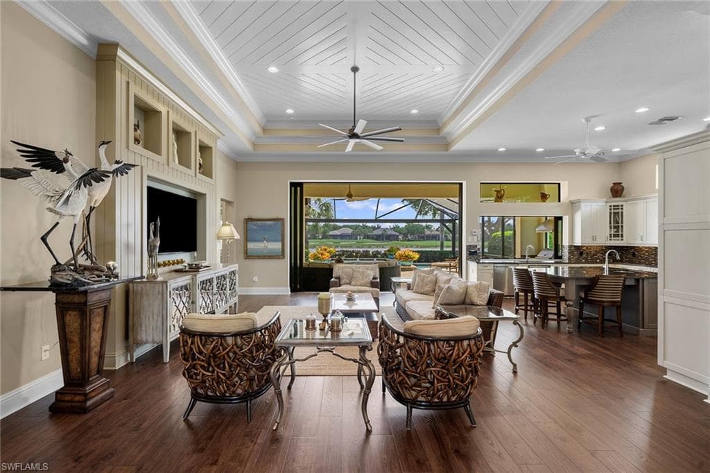 11950 Heather Woods CT NAPLES, FL 34120