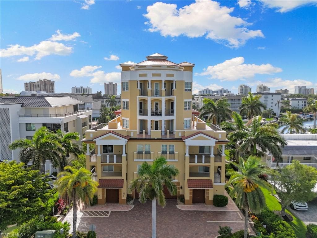 908 Panama CT 506 MARCO ISLAND, FL 34145