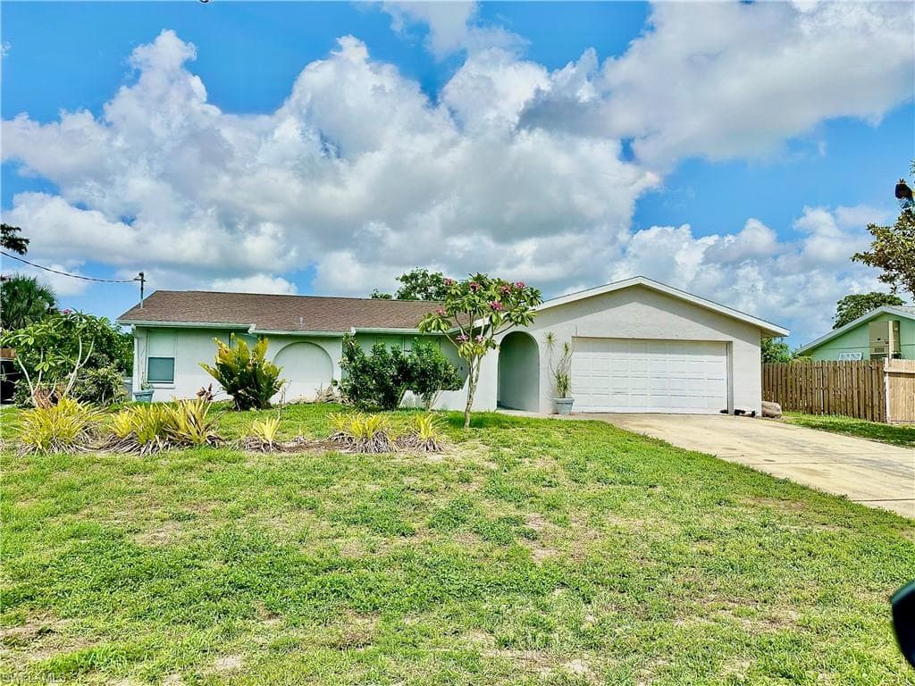 3113 54th LN SW NAPLES, FL 34116