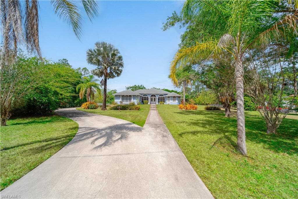 1321 8th ST NE NAPLES, FL 34120