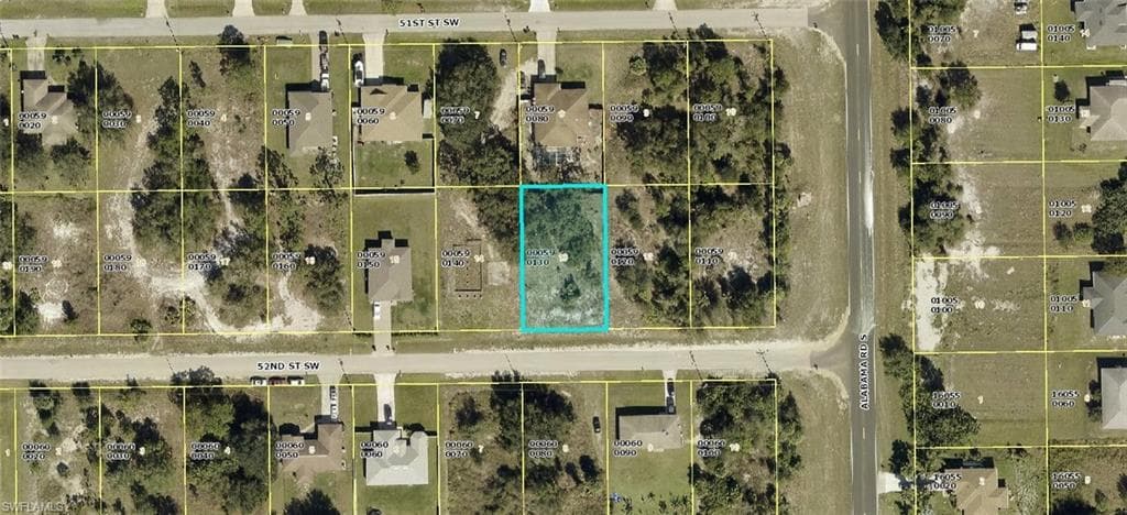 2504 52nd ST SW LEHIGH ACRES, FL 33976