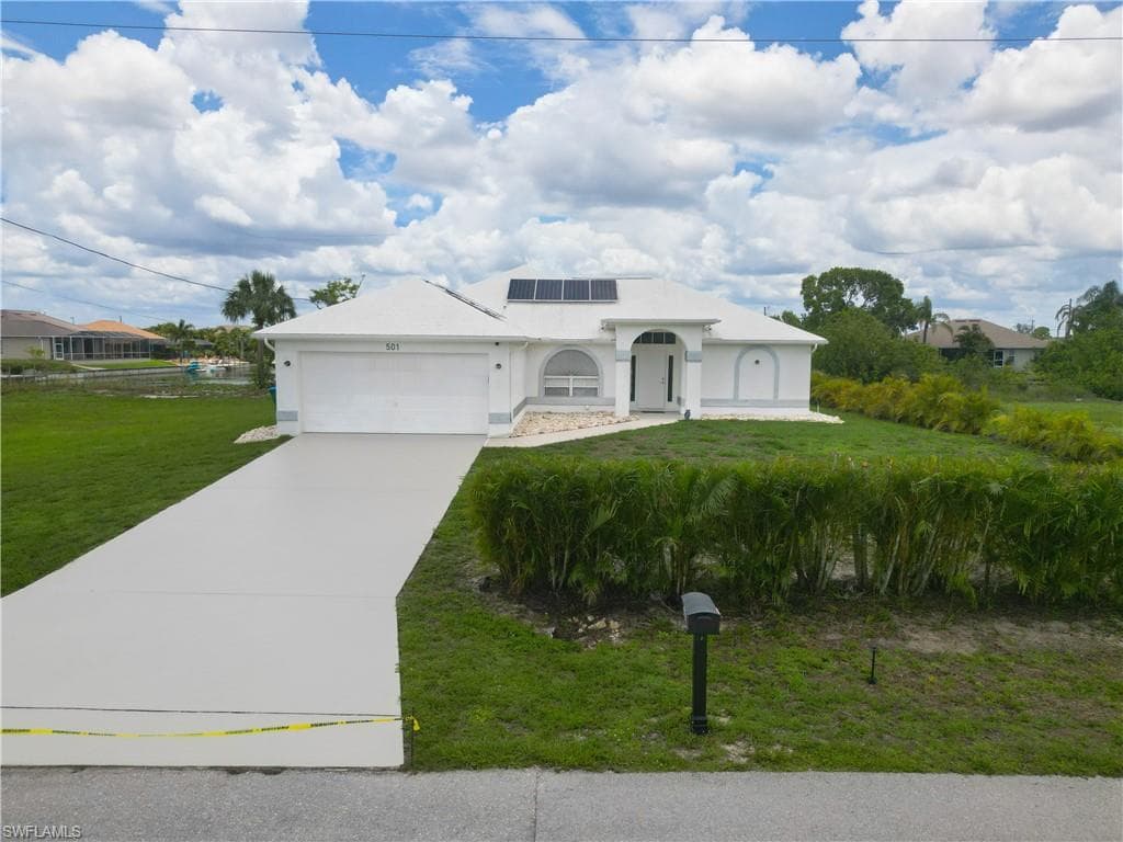 501 SE 7th ST CAPE CORAL, FL 33990