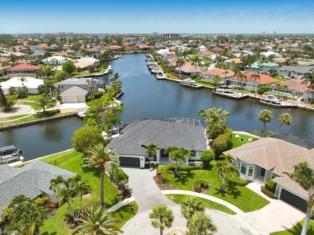 836 Saturn CT MARCO ISLAND, FL 34145