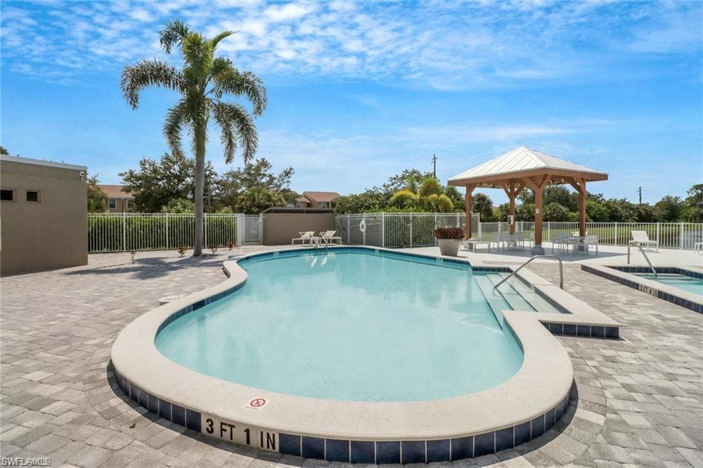 169 Santa Clara DR 16 NAPLES, FL 34104