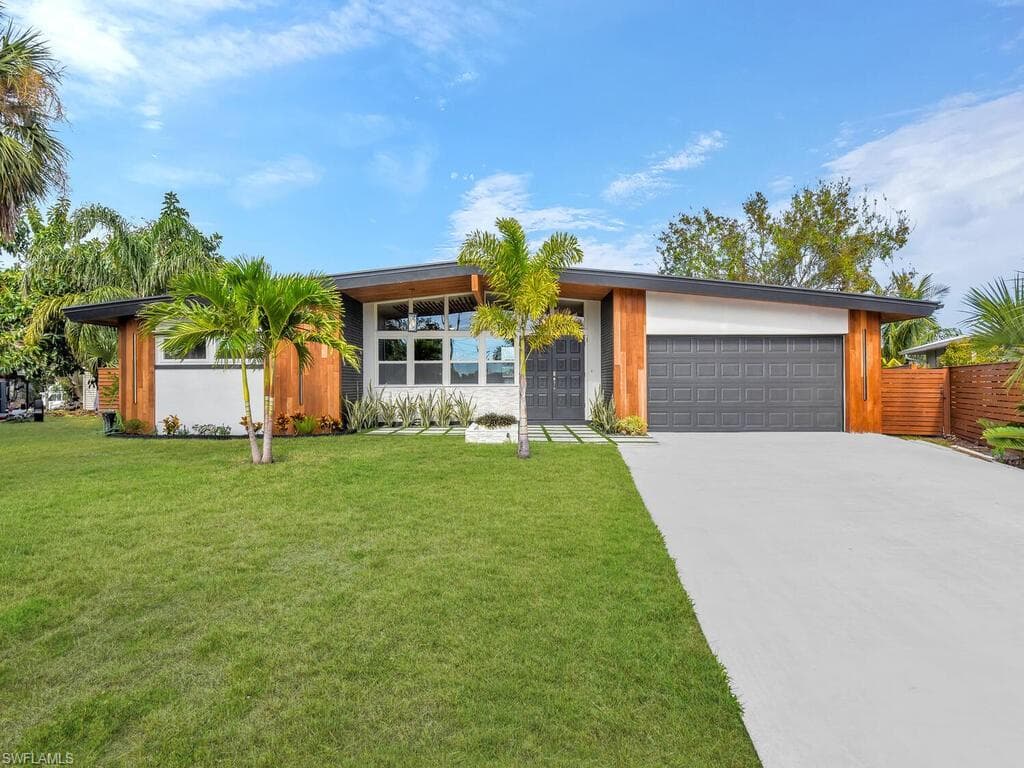 4353 S Atlantic CIR NORTH FORT MYERS, FL 33903