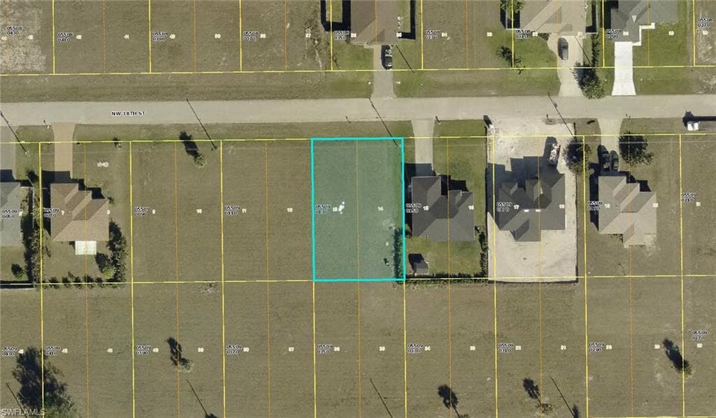 3904 NW 38th ST CAPE CORAL, FL 33993